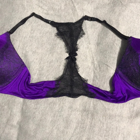 Vs bra - Picture 2 of 3